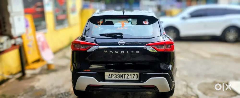 Nissan Magnite 2024 Petrol Well Maintained