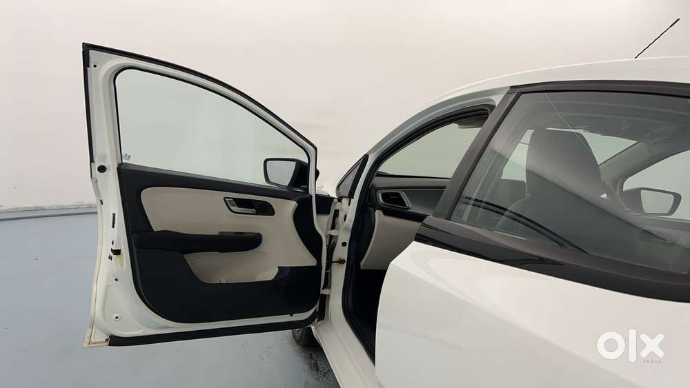 Tata Altroz 1.2 Xz Plus I-turbo, 2022, Petrol