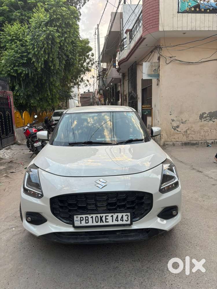 Maruti Suzuki Swift Vxi 2025