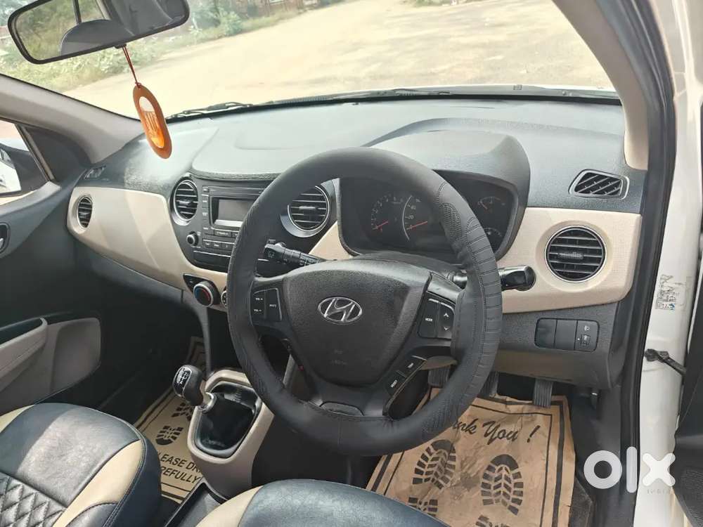 Hyundai Grand I10 2016 Diesel 80000 Km Driven