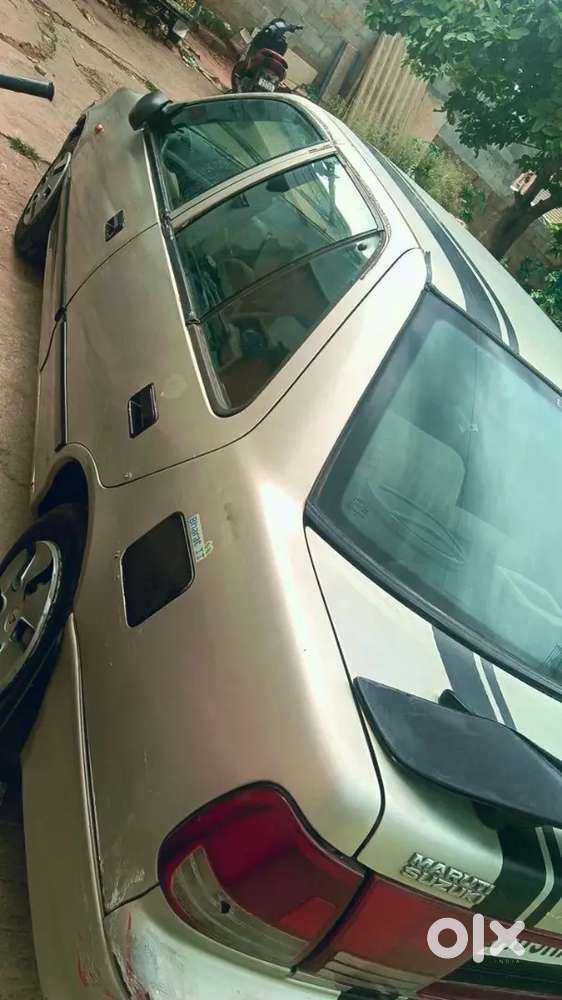 Maruti Suzuki Esteem Petrol Manual 2003