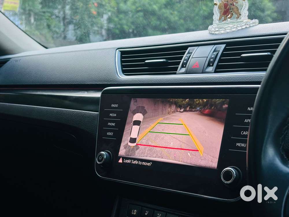 Skoda Superb 2.0 Tsi At L&k, 2019, Petrol