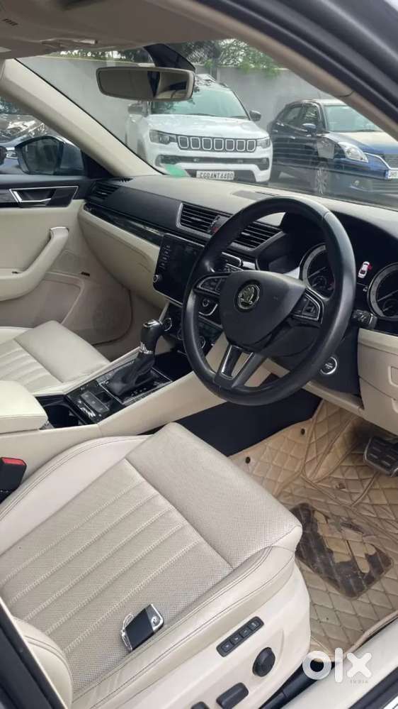 Skoda Superb 2.0 L&k Tsi At, 2020, Petrol