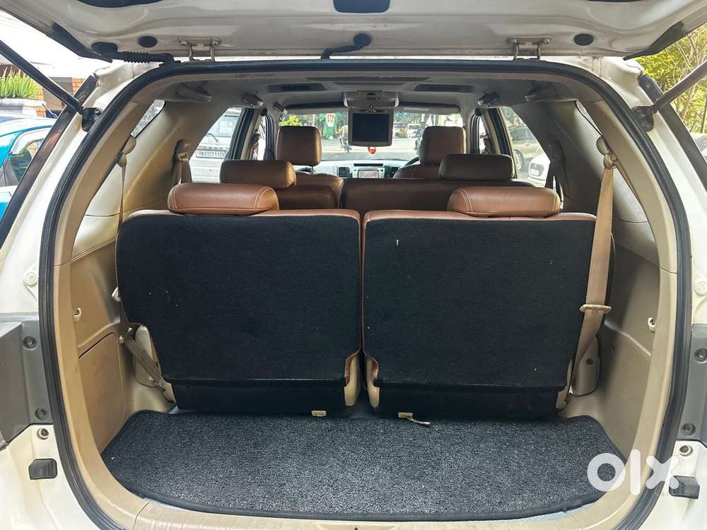 Toyota Fortuner 3.0 4x2 Automatic, 2012, Diesel