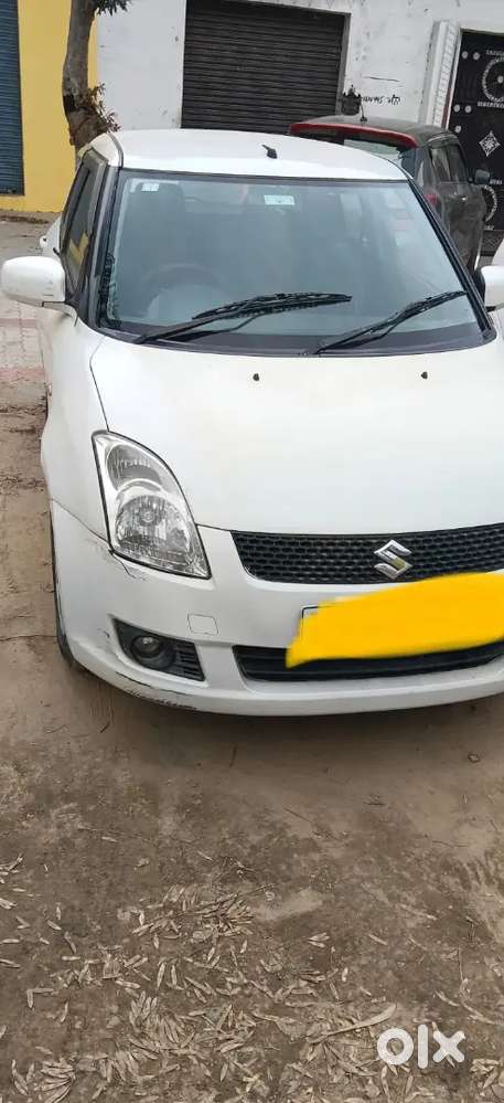 Maruti Suzuki Swift 2010 Petrol 100480 Km Driven