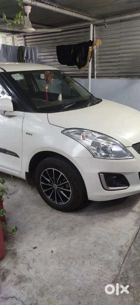 Maruti Swift Vxi 2017