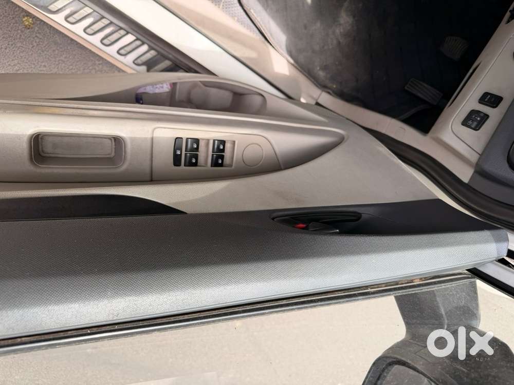 Mahindra Marazzo Diesel 2020 8 Seater