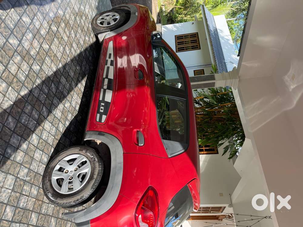Renault Kwid Rxt 1.0 Sce 2016 Year
