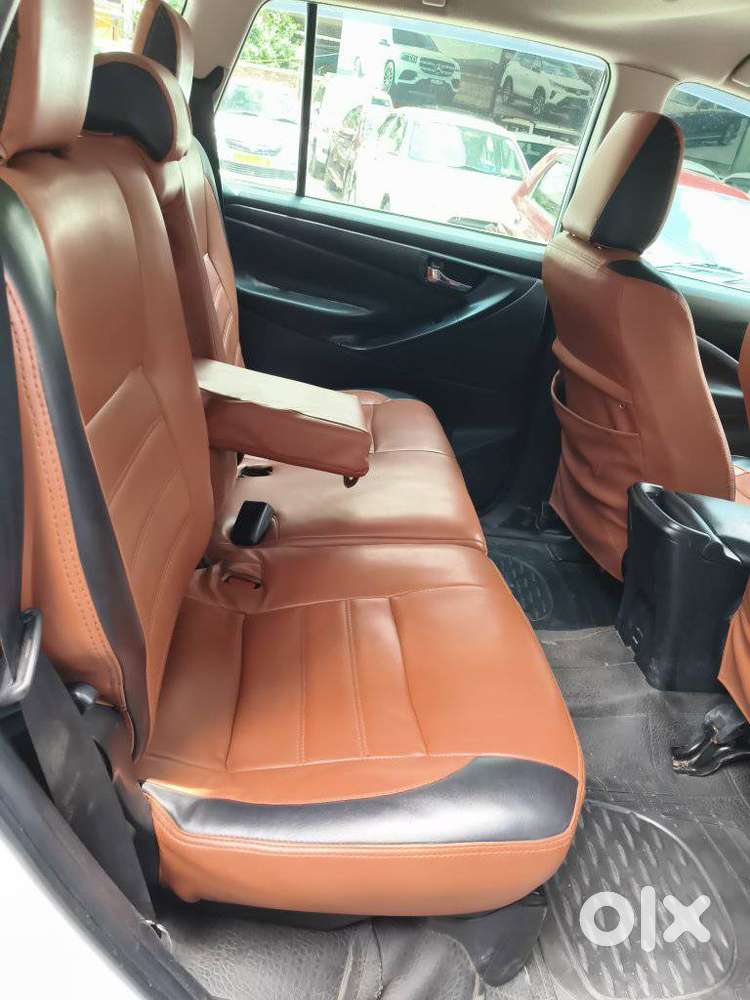 Toyota Innova Crysta 2.4 G Mt 8s, 2020, Diesel