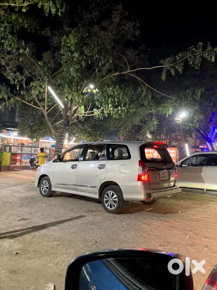 Toyota Innova 2.5 Vx 2015