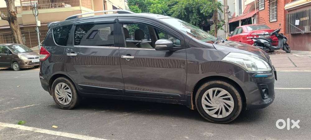 Maruti Suzuki Ertiga Zxi, 2013, Petrol