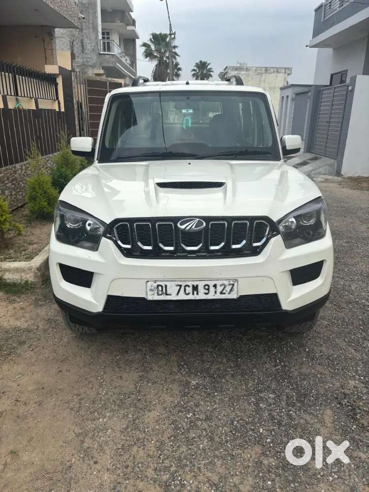 Mahindra Scorpio 2017 Diesel 80000 Km Driven