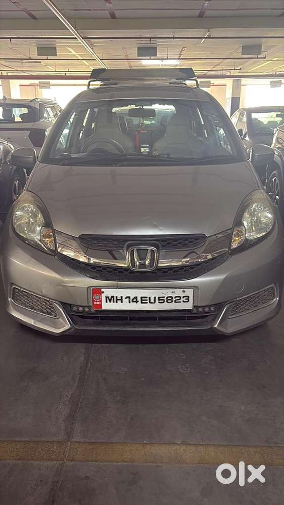 Honda Mobilio 2015 Petrol Well Maintained
