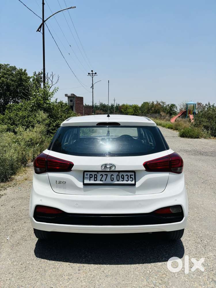 Hyundai I20 Magna Plus, 2019, Cng & Hybrids