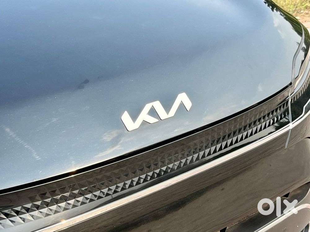 Kia Carens 1.5 Luxury Plus Turbo Dct 7 Str, 2022, Petrol