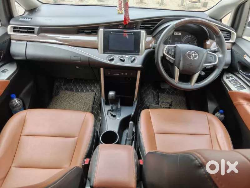 Toyota Innova Crysta [2020-ongoing] 2.4 Gx At 8 Str, 2020, Diesel
