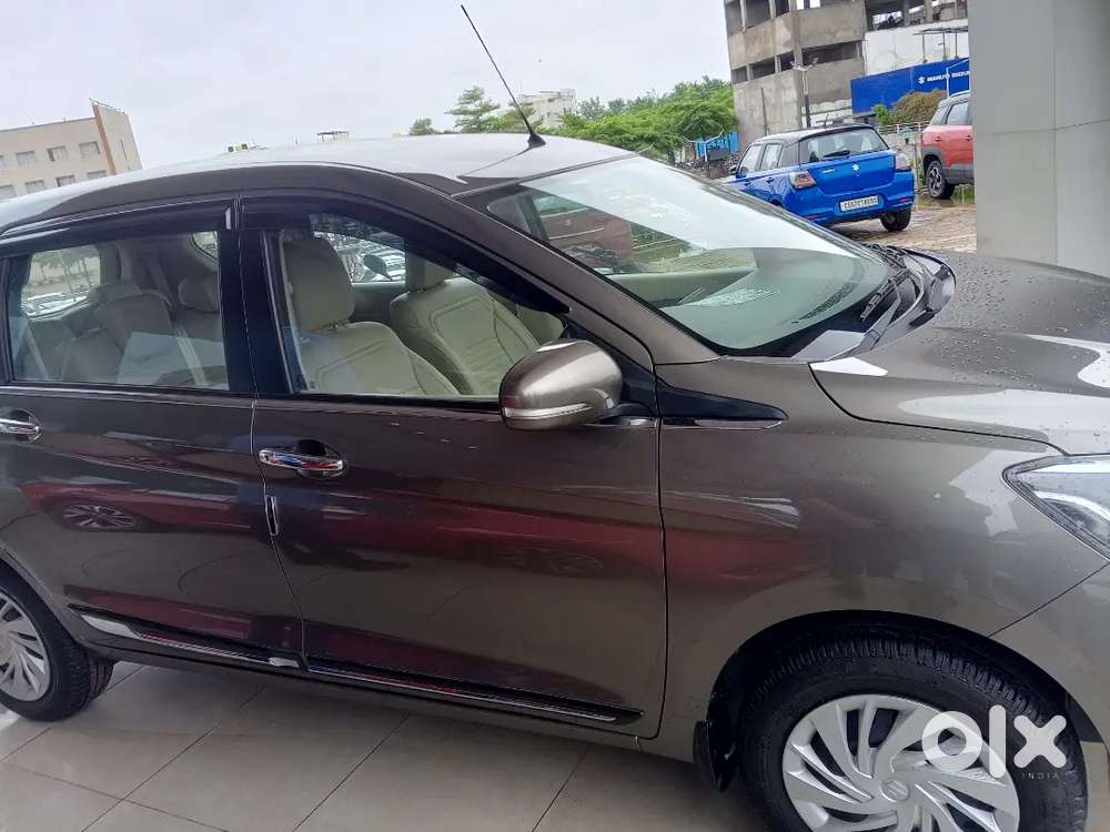 Maruti Suzuki Ertiga Zxi 2019