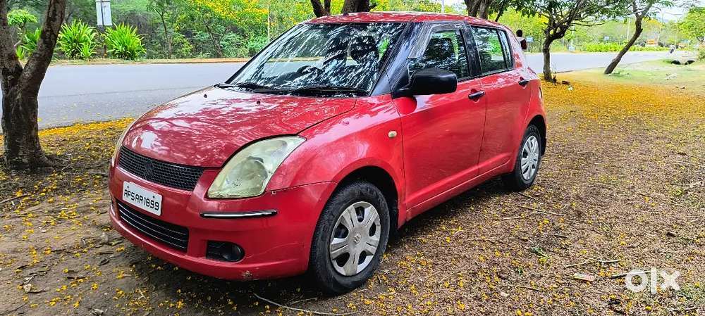 Maruti Suzuki Swift Vxi
