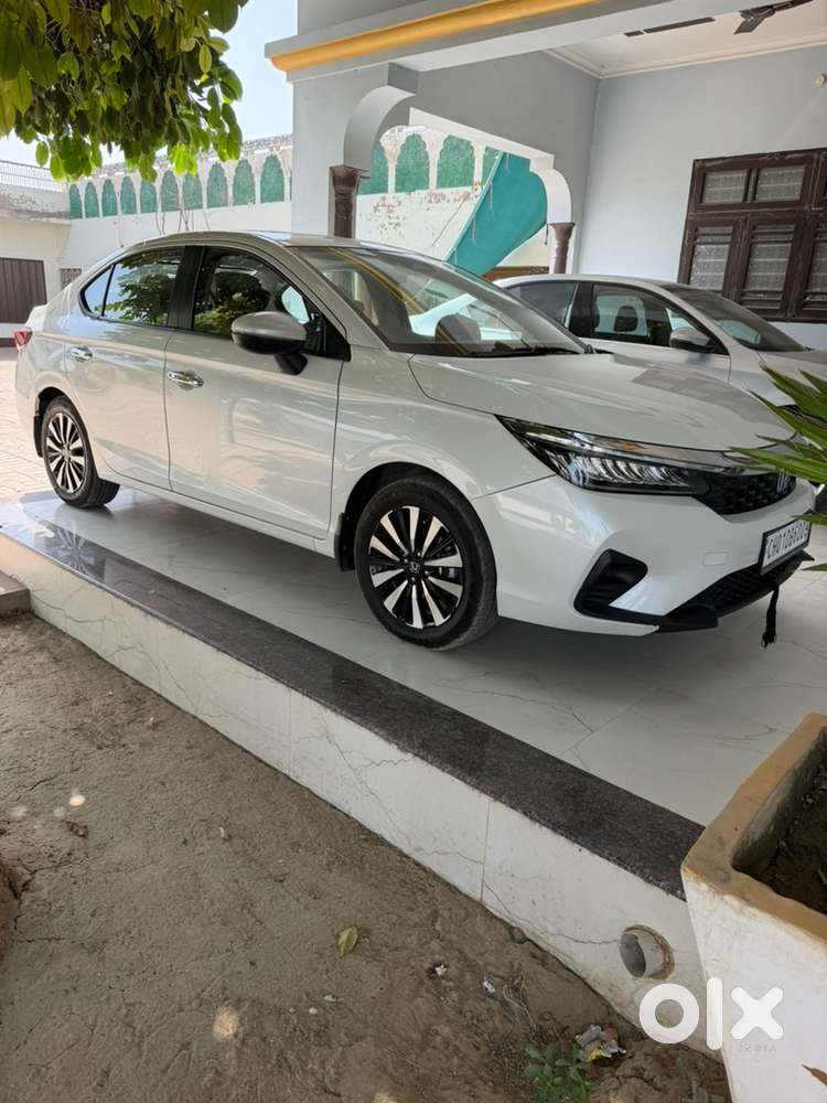 Honda City Hybrid 2025