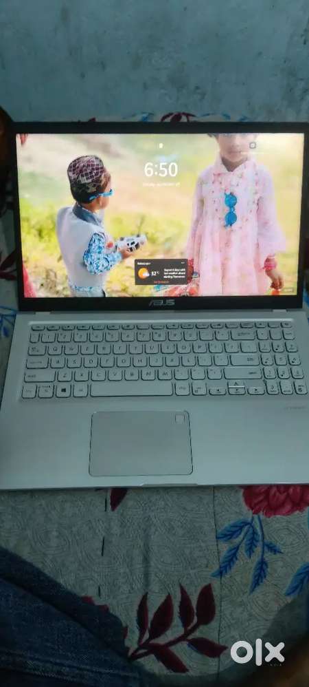 Asus vivo book 15