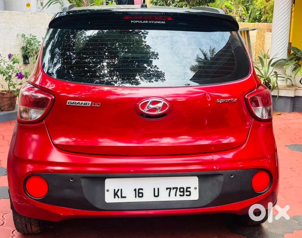 Hyundai Grand I10 2017 Petrol Well Maintained