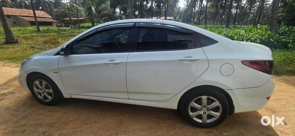 Hyundai Fluidic Verna 2013 Diesel Good Condition