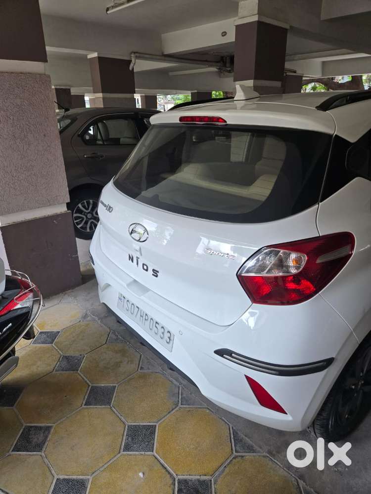 Hyundai Grand I10 Nios Amt Sportz, 2020, Petrol