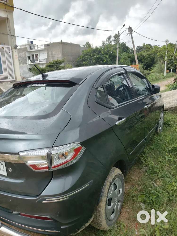 Tata Tigor Petrol2020