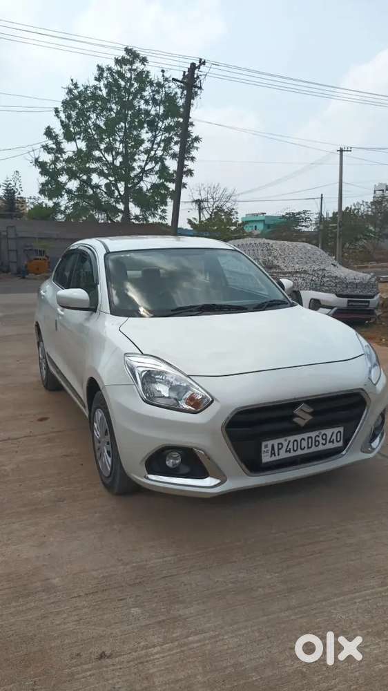 Showroom Track Condition Vehicle