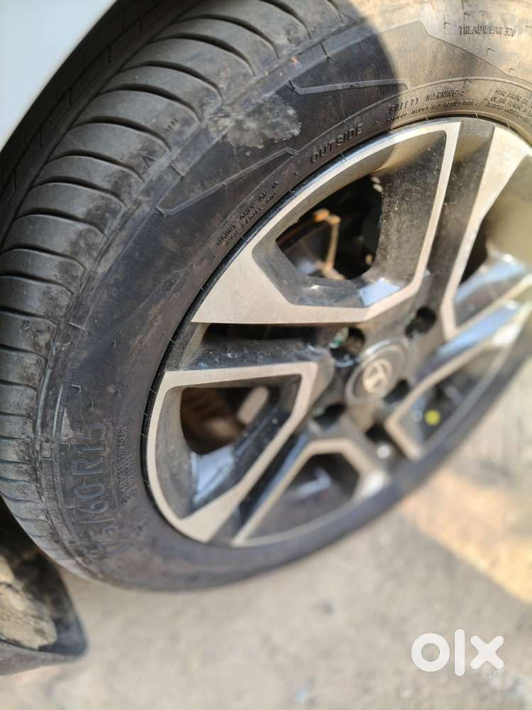 Tata Tiago, 2026, Petrol