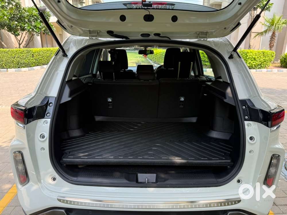 Toyota Urban Cruiser 2026 Hybrid Aero Edition