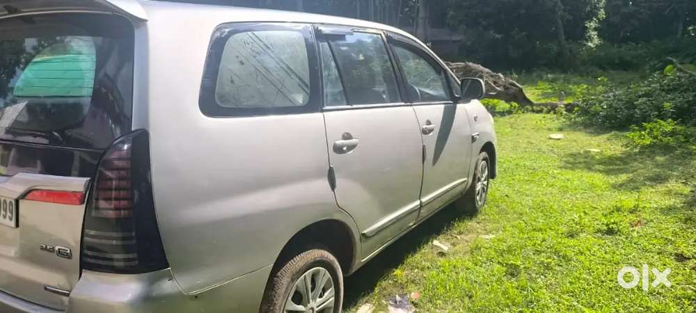 Toyota Innova 2008 Diesel 235000 Km Driven