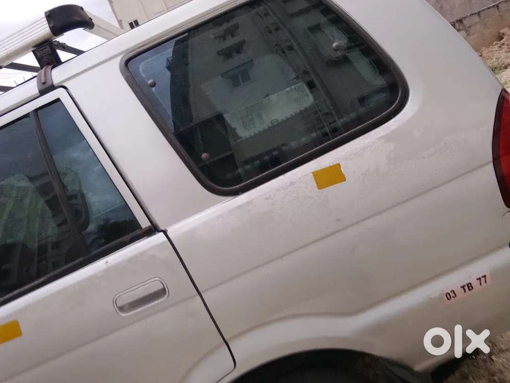 Chevrolet Tavera Ls 10-seater 2013