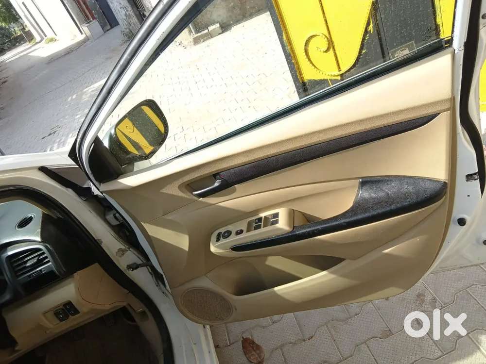 Honda City Cng Petrol 2011