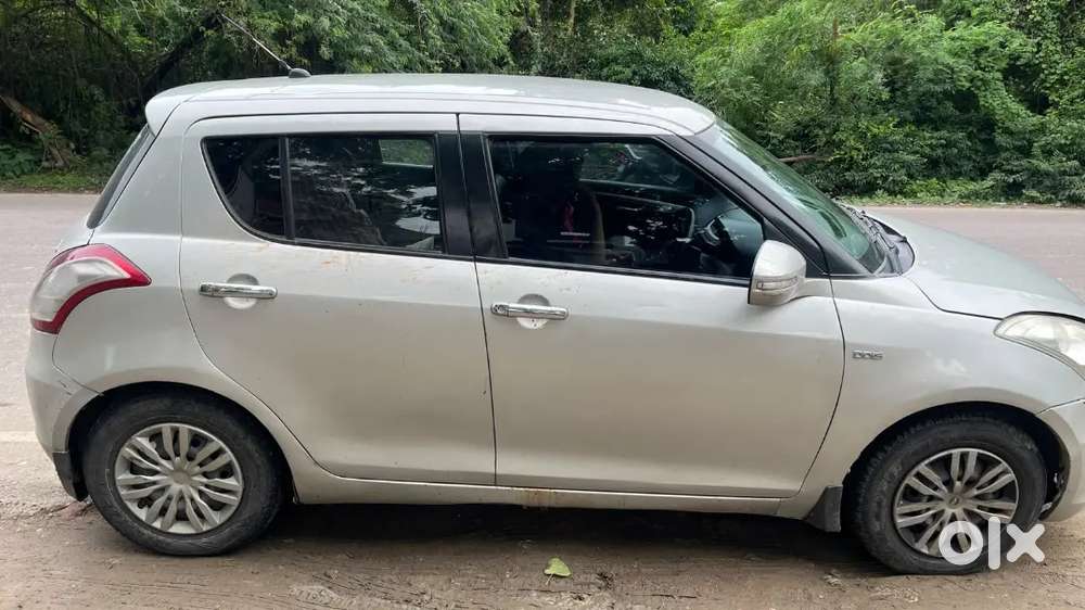 Maruti Suzuki Swift 1.2 2016