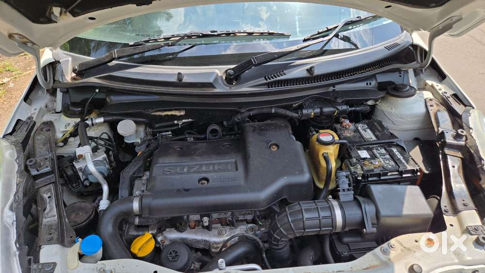 Maruti Suzuki Swift Dzire Zdi Bsiv, 2013, Diesel