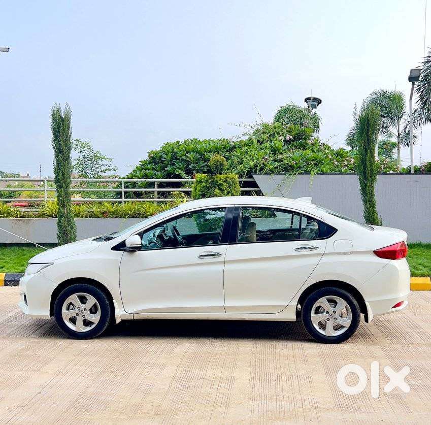 Honda City V Mt, 2014, Petrol
