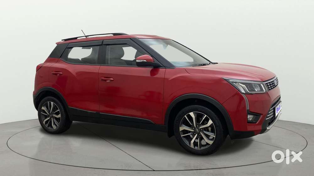 Mahindra Xuv300 W8 Option, 2021, Petrol
