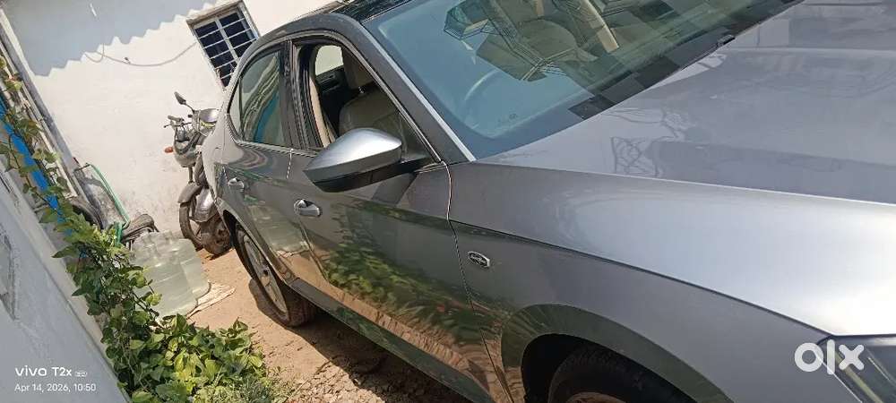 Skoda Superb 2017 Diesel 137780 Km Driven