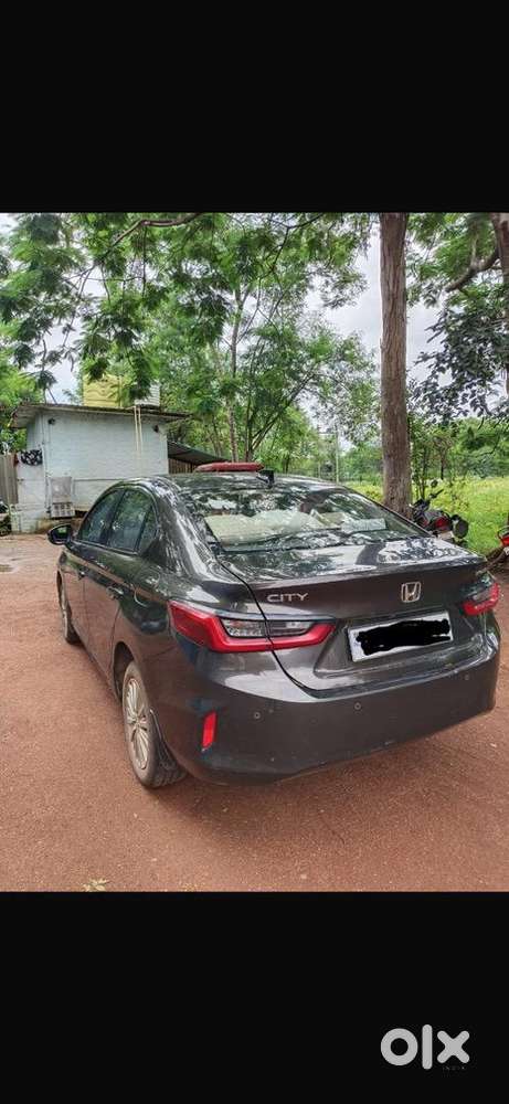 Honda City Zx 2022 Petrol Well Maintained