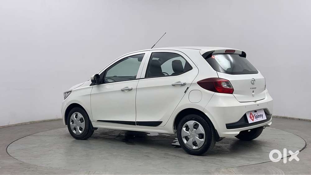 Tata Tiago 1.05 Revotorq Xt Option, 2021, Petrol