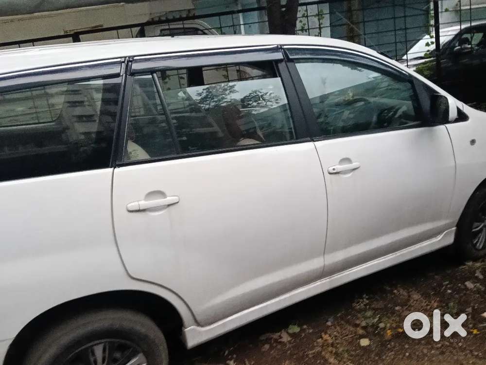 Toyota Innova 2013 Diesel Well Maintained