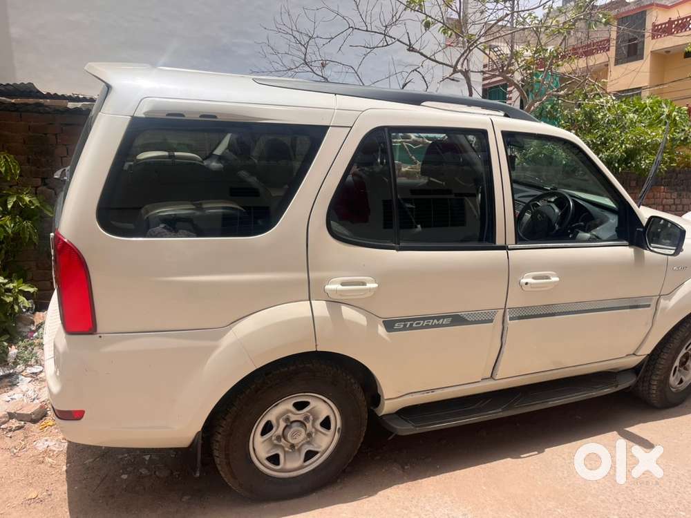 Tata Safari Storme Diesel 2018 Model Year