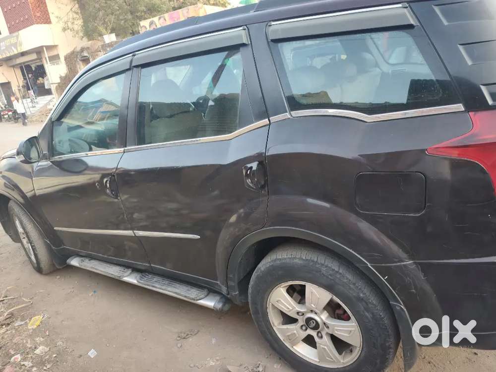Mahindra Xuv500 2024 Diesel Well Maintained