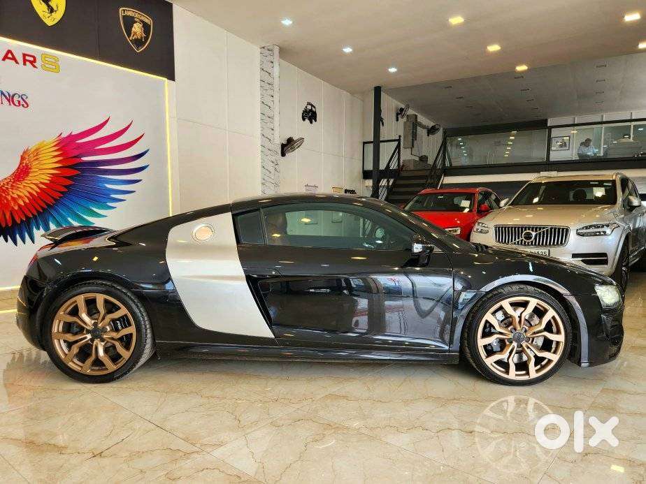 Audi R8 5.2 V10 Spyder, 2011, Petrol