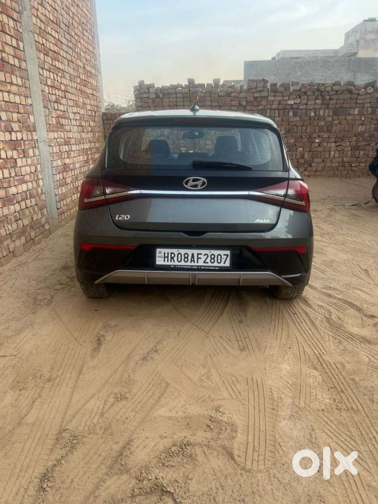 Demo Car Thi Owner To First M Hi Hu Lakin Rc Second Owner Ki Hai