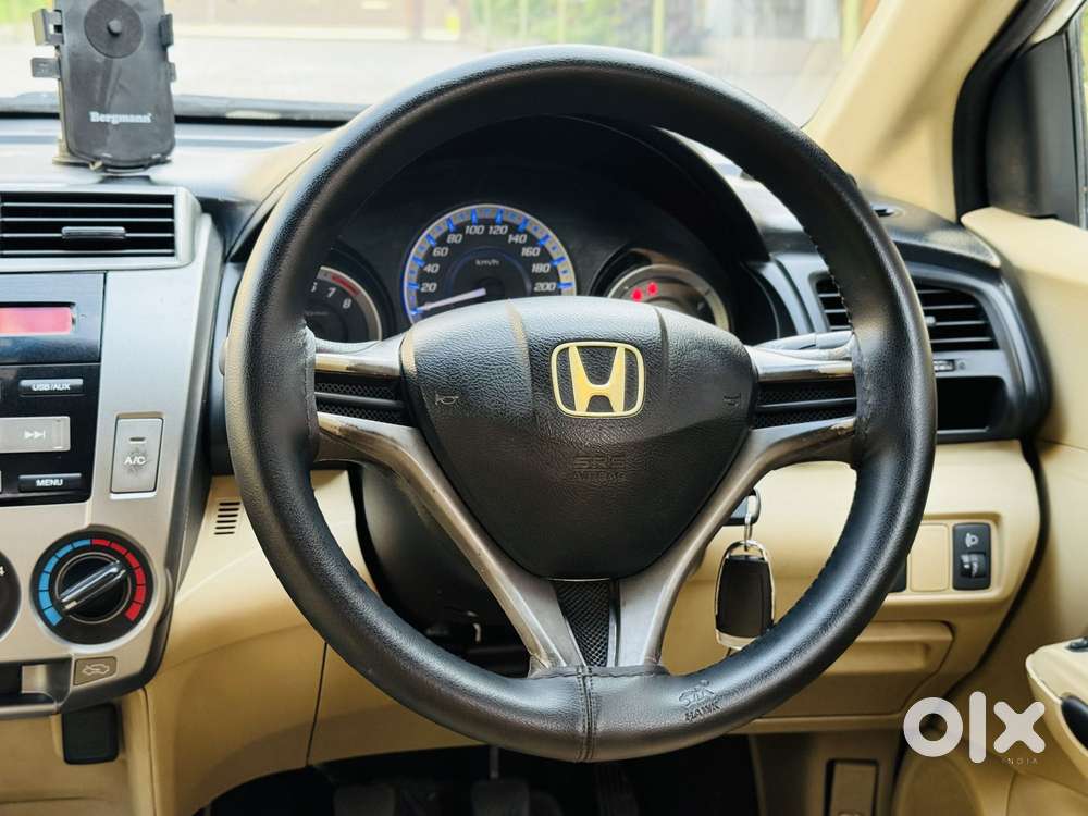 Honda City E Mt I-vtec, 2013, Petrol