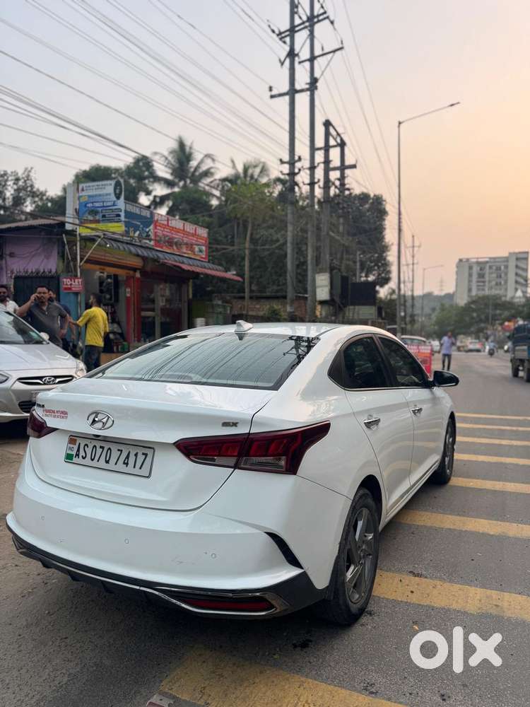 Hyundai Verna 1.5 Sx (o) Vtvt, 2020, Petrol
