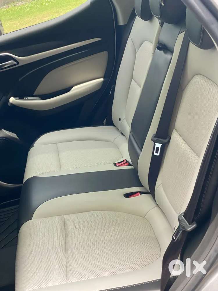 Mg Astor 2022 Petrol 39500 Km Driven