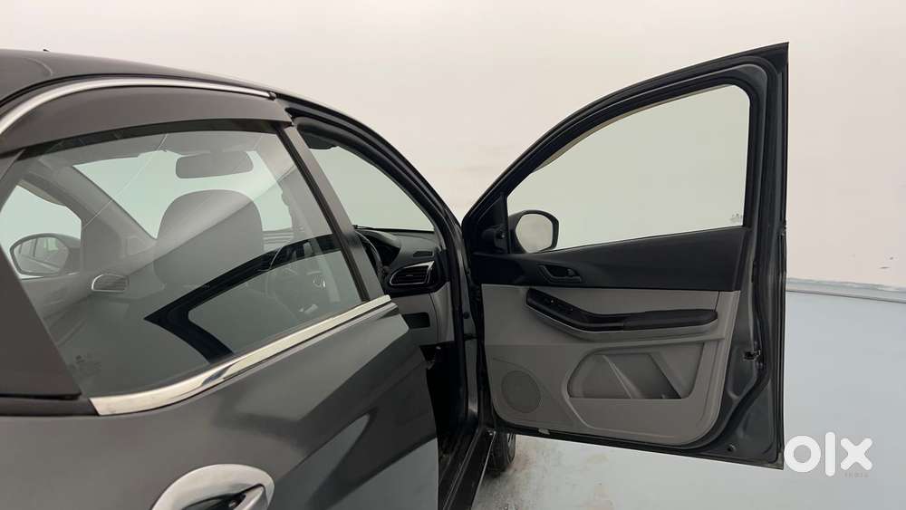 Tata Tiago 1.2 Revotron Xt Option, 2021, Petrol